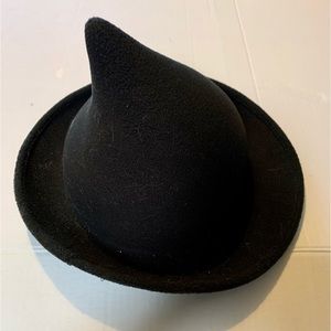 Adult wool witches cap